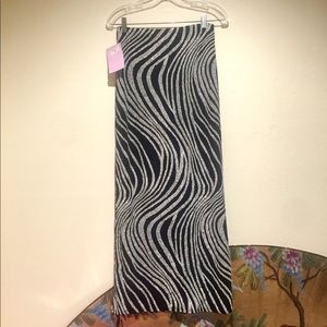 NWT zebra stripes style long skirt. Size L